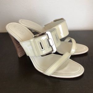 TOD’S Bone White Leather Sandal